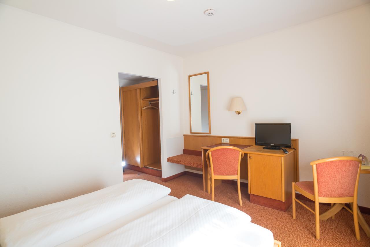 Hirschengarten Hotel Freiburg im Breisgau Ngoại thất bức ảnh