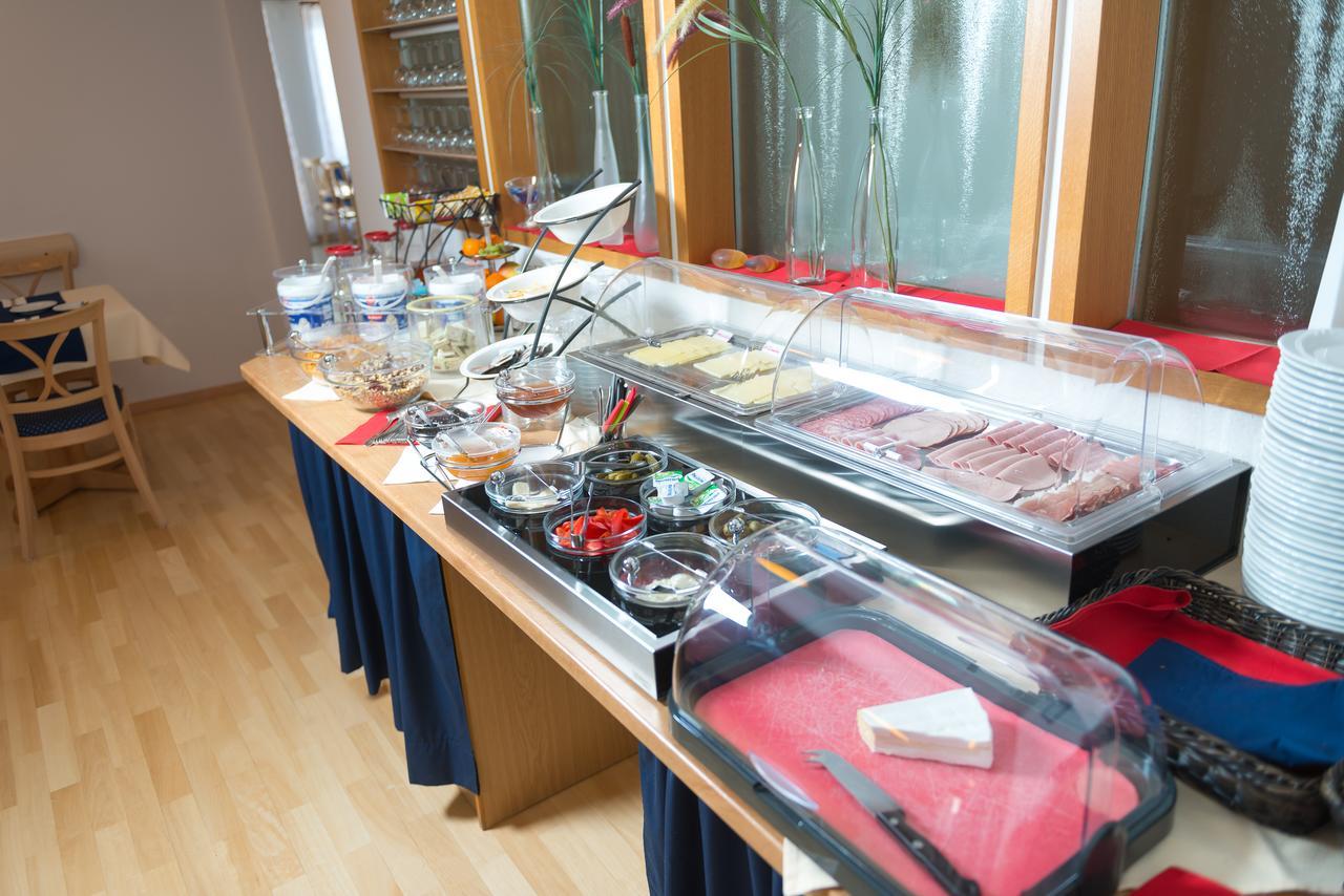 Hirschengarten Hotel Freiburg im Breisgau Ngoại thất bức ảnh